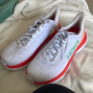 hoka womens mach 4